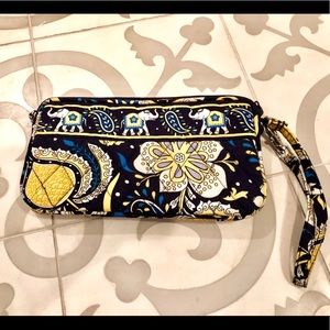 Vera Bradley wristlet/ wallet